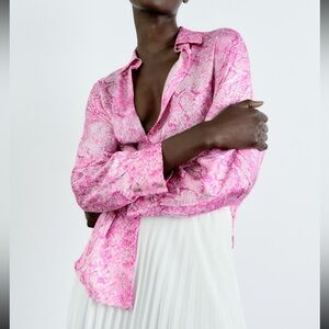 Zara blouse size M